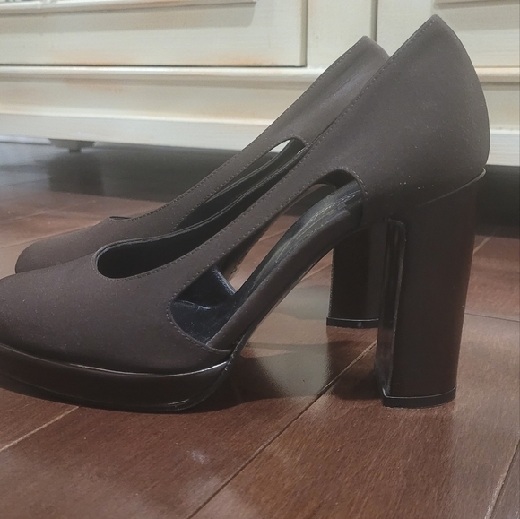 Browns Couture Block Heel Cut Out Shoed New Size 37 - Picture 3 of 9